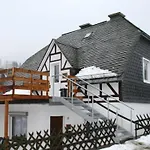 Bei Willingen Mit Eigener Terrasse *
